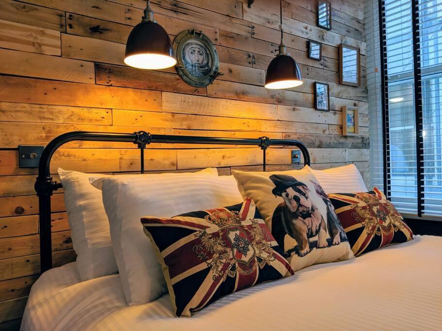 Boutique City Centre Flat By City Superhost Манчестер Экстерьер фото